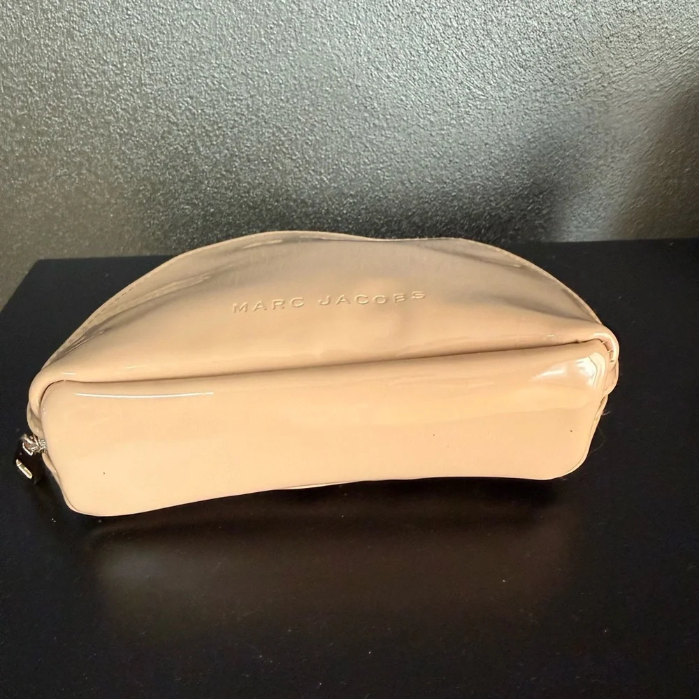 Marc Jacobs Glossy Beige Cosmetic Bag